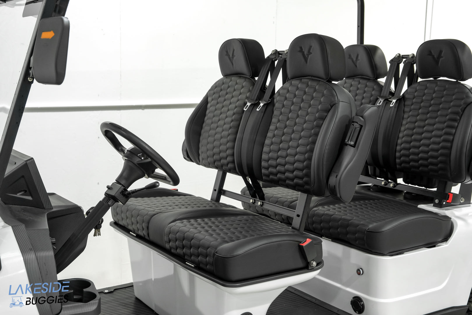 2025 Vibe EV Flex 4F Pure White Metallic
