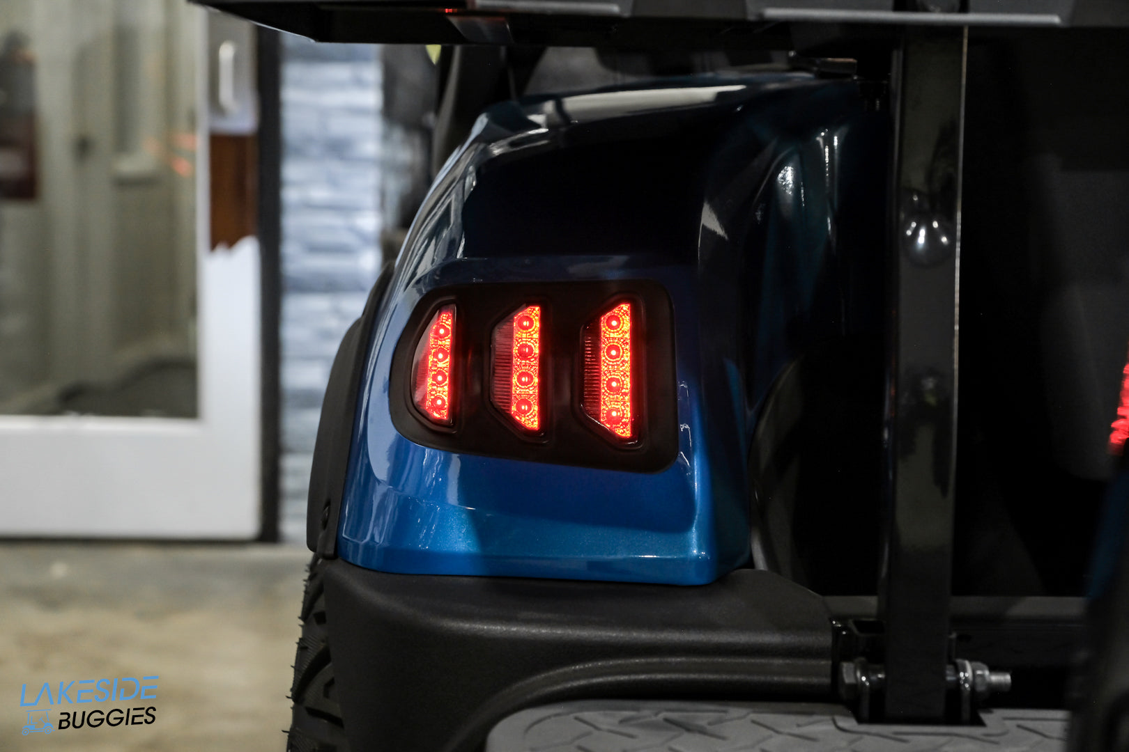 2024  Kodiak EV  Defender  Lithium Battery  4 Passenger -  Kodiak EV at LakesideBuggies.com