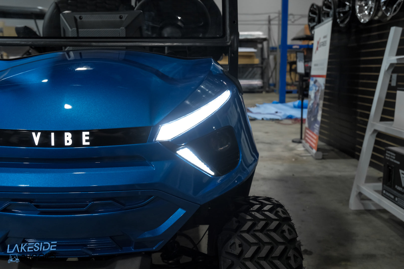 2025 VIBE EV - FLEX 4F Laguna Blue Carrito de golf legal para calle con 4 pasajeros delanteros