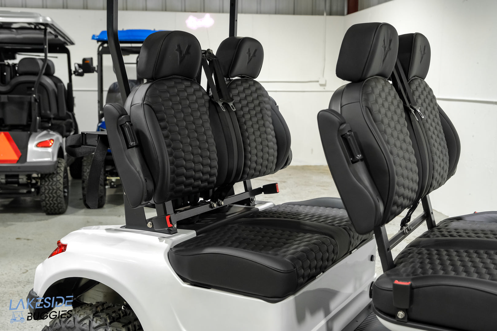 2025 Vibe EV Flex 4F Pure White Metallic