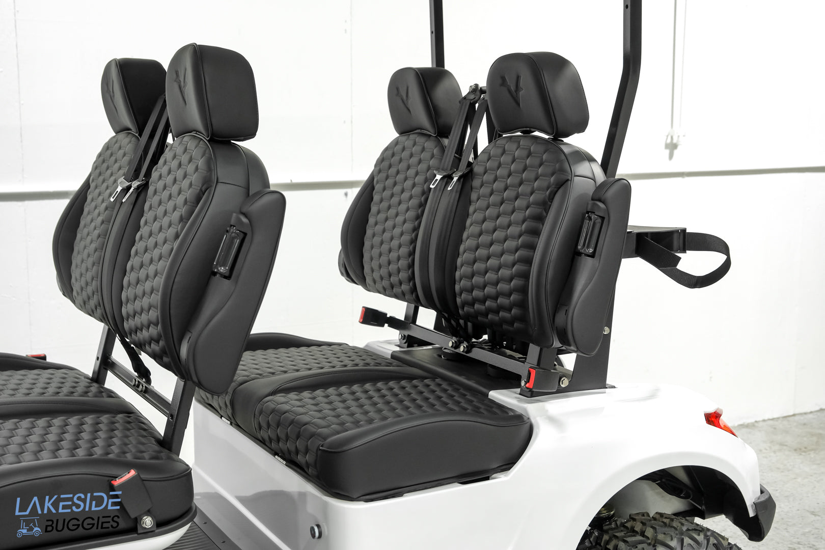 2025 Vibe EV Flex 4F Pure White Metallic