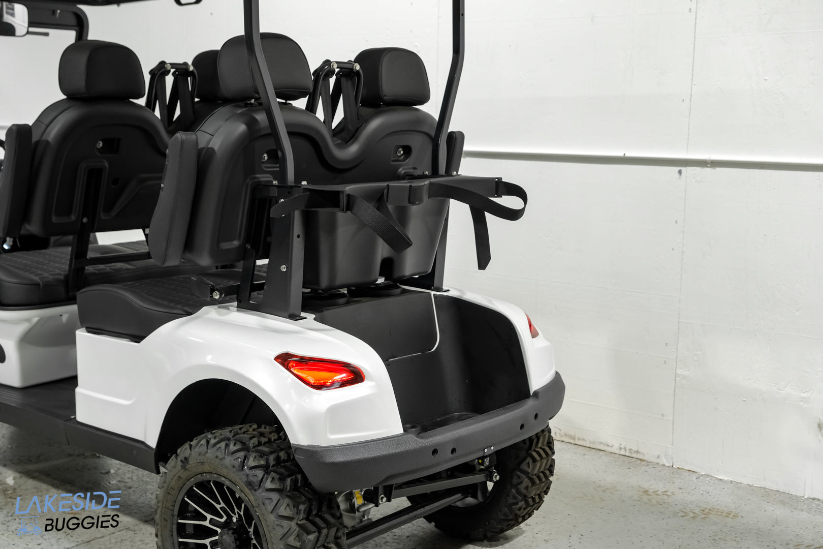 2025 Vibe EV Flex 4F Pure White Metallic