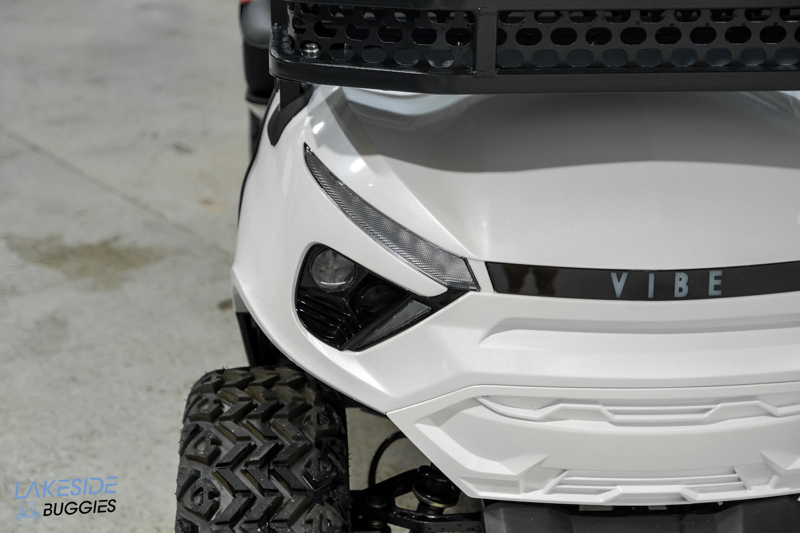 2025 Vibe EV Flex 4F Pure White Metallic